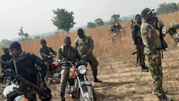 Woman arrested for luring her children, others to sleep with bandits for money