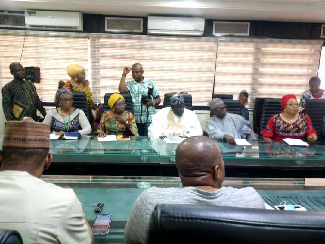 Education : Demonstration Schools Should Not Be Regarded as Private Entities, Union Warns.