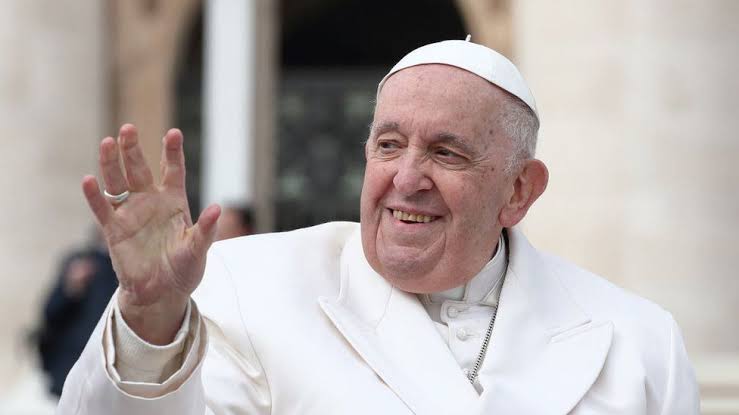 Pope Francis Down with Respiratory , Cardiac Ailments, Hospitalised.