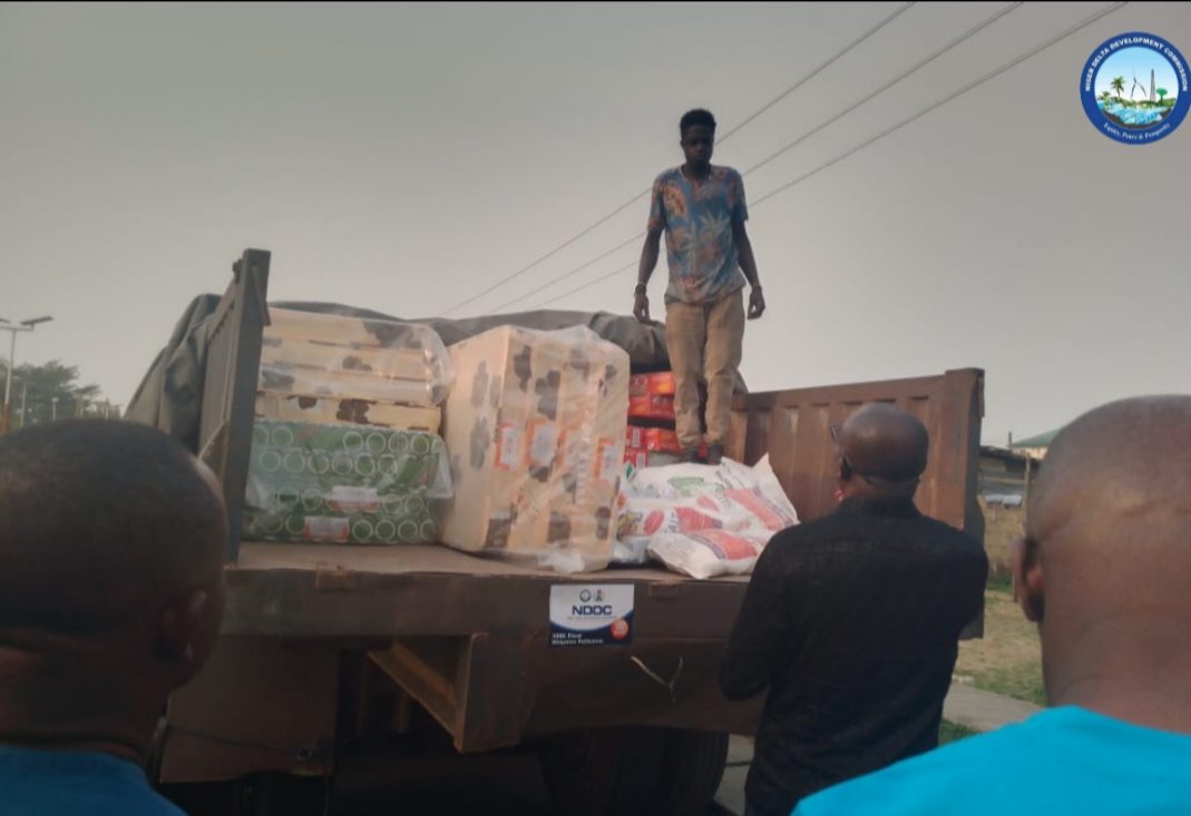 NDDC Distributes Palliatives to Bayelsa Communities.