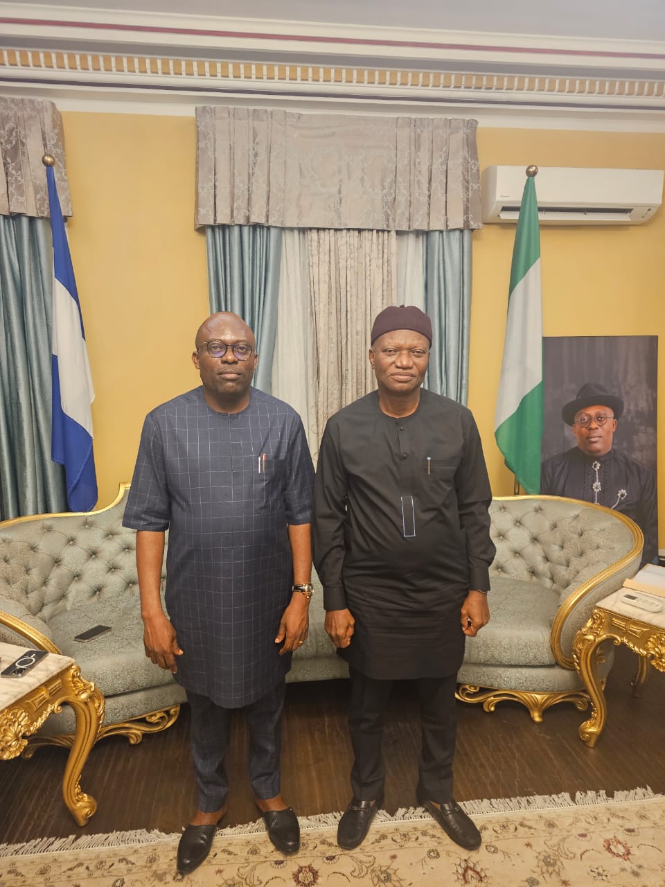 JUST IN: Rep EMERENGWA JOINS SIMPLIFIED MOVEMENT,PLEDGES SUPPORT, LOYALTY TO GOV FUBARA.