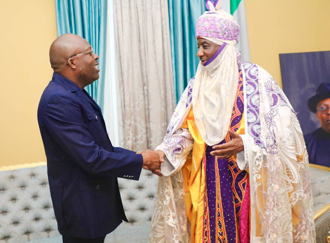 GOV FUBARA CONGRATULATES MUHAMMAD SANUSI II ON REINSTATEMENT AS 14TH KANO EMIR.