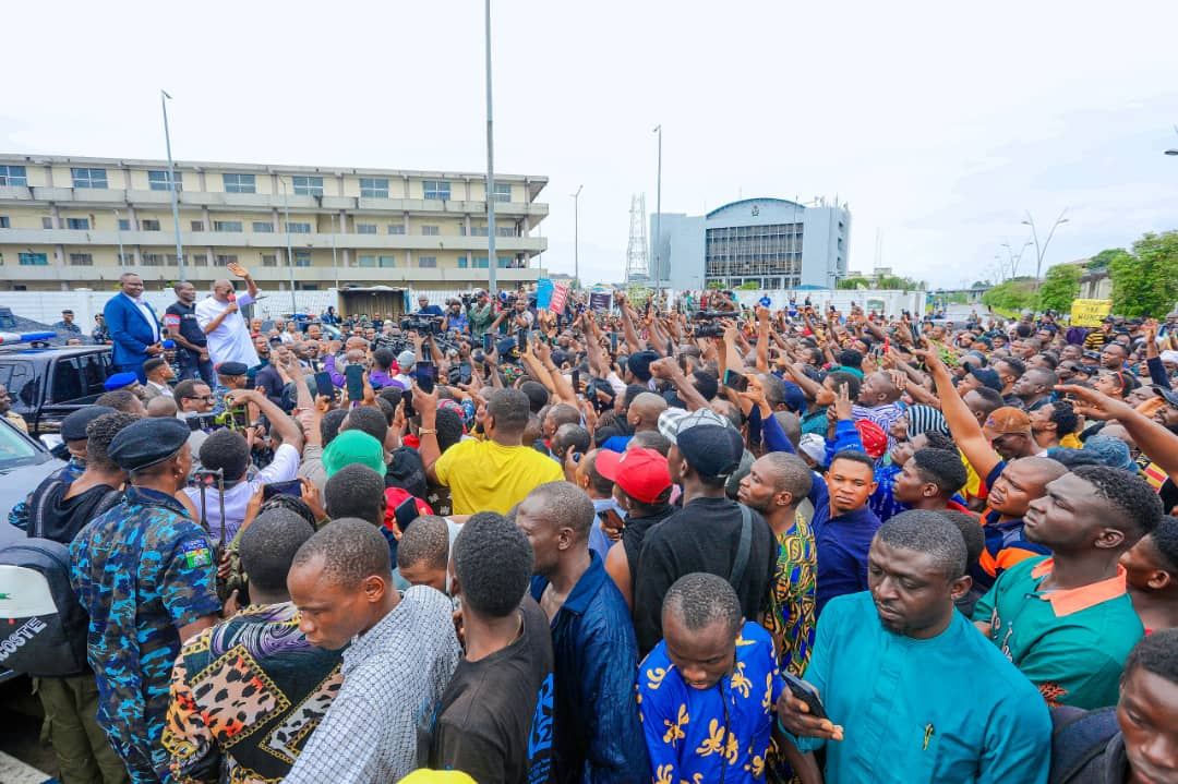 Protest Day 5: Banks, Public Institutions Closed as FG Cancels FEC Meeting Without Prior Notice.