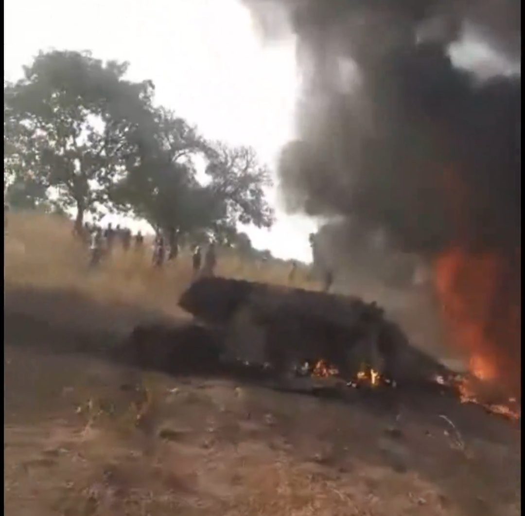 Breaking: NAF Jet Reportedly Crashes in Niger State